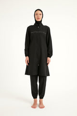 Burkini Modest Swimwear Set 3-Teilig in Schwarz von Andalus by Marina - Komplettansicht des muslimischen Badeanzugs mit Kopfbedeckung, Oberteil und Hose