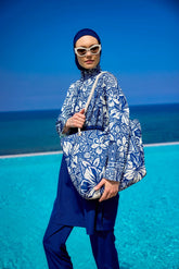 Burkini Modest Swimwear Set blau mit weißen Motiven - 4-teiliges muslimisches Badeanzug Set von Riva Mera by Marina