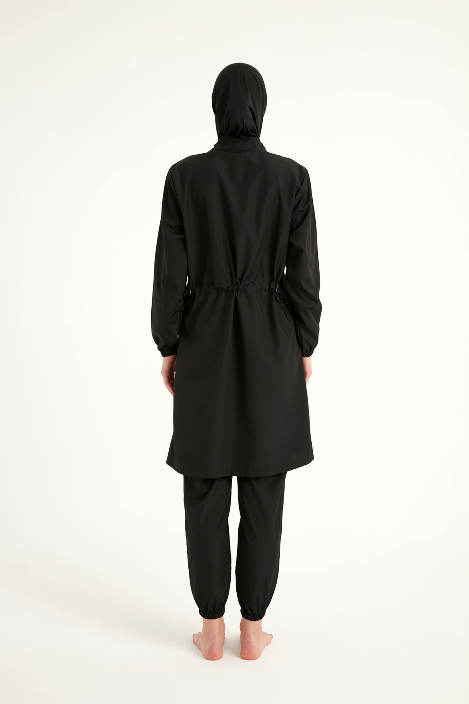 Burkini Modest Swimwear Set 3-Teilig in Schwarz von Andalus by Marina - Komplettansicht des muslimischen Badeanzugs mit Kopfbedeckung, Oberteil und Hose
