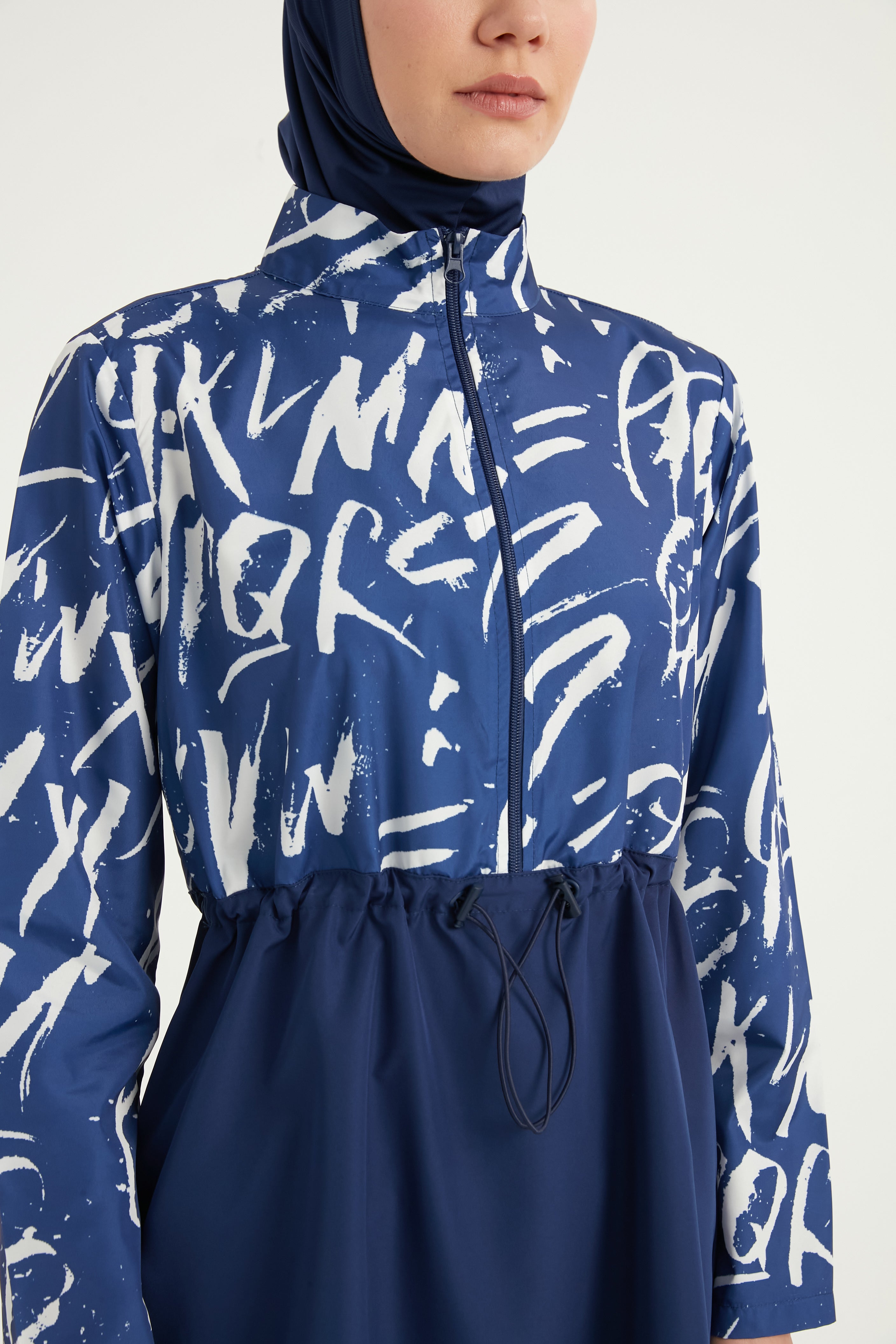 Burkini Modest Swimwear Set 4-Teilig Marineblau mit weißer Aufschrift "Riva Mera by Marina" R2502
