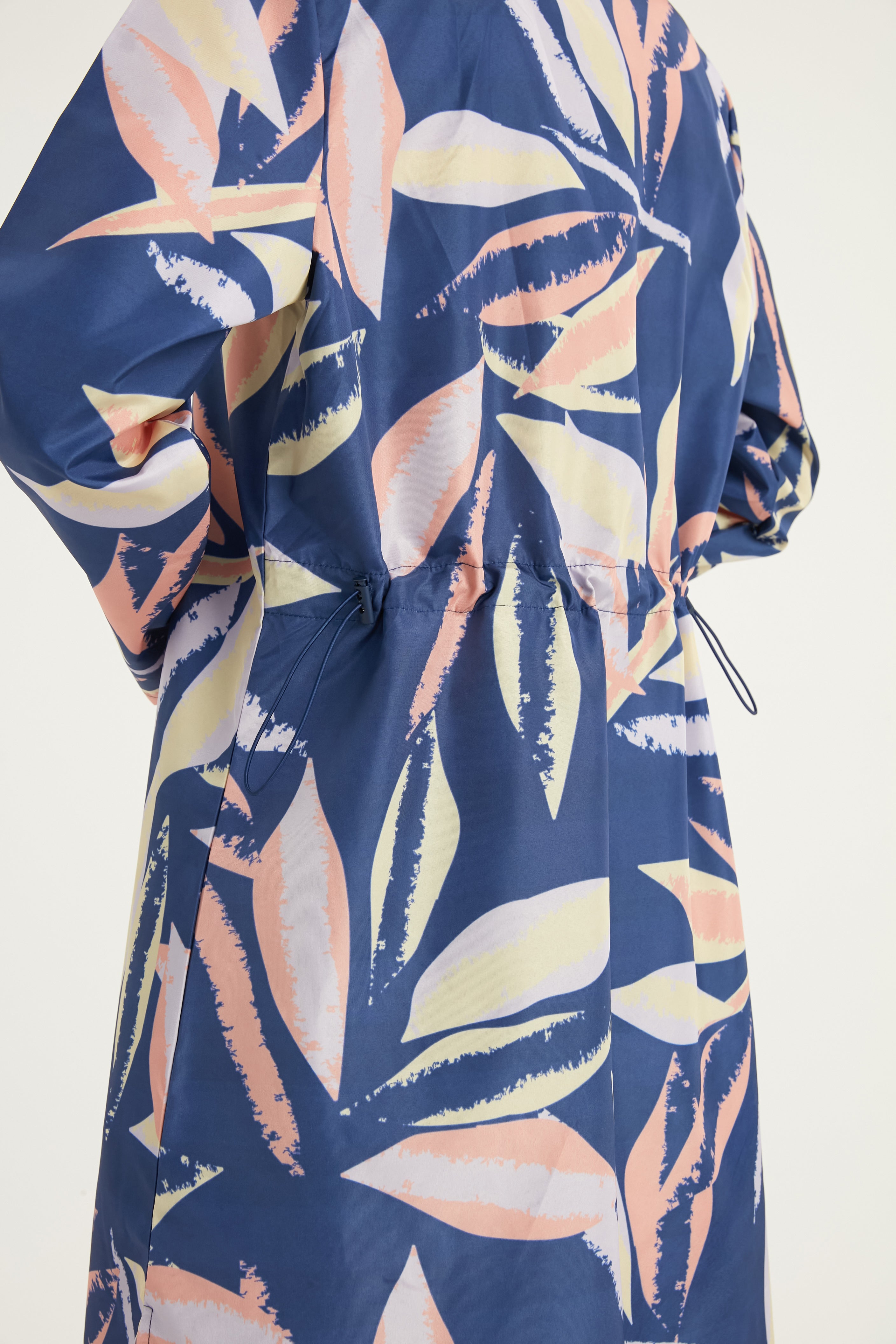 Burkini Modest Swimwear Set marineblau mit Blattmotiv - 4-teiliges muslimisches Badeanzug Set von Riva Mera by Marina