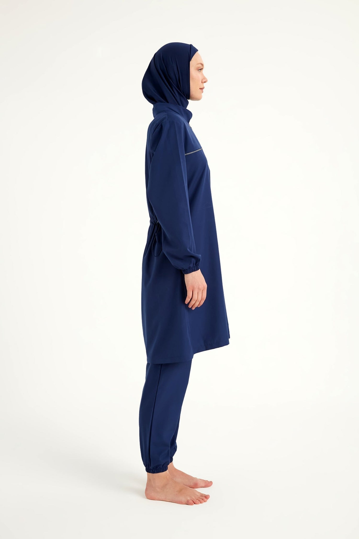Burkini Modest Swimwear Set 3-Teilig in Marineblau von Andalus by Marina - Komplettansicht des muslimischen Badeanzugs mit Kopfbedeckung, Oberteil und Hose