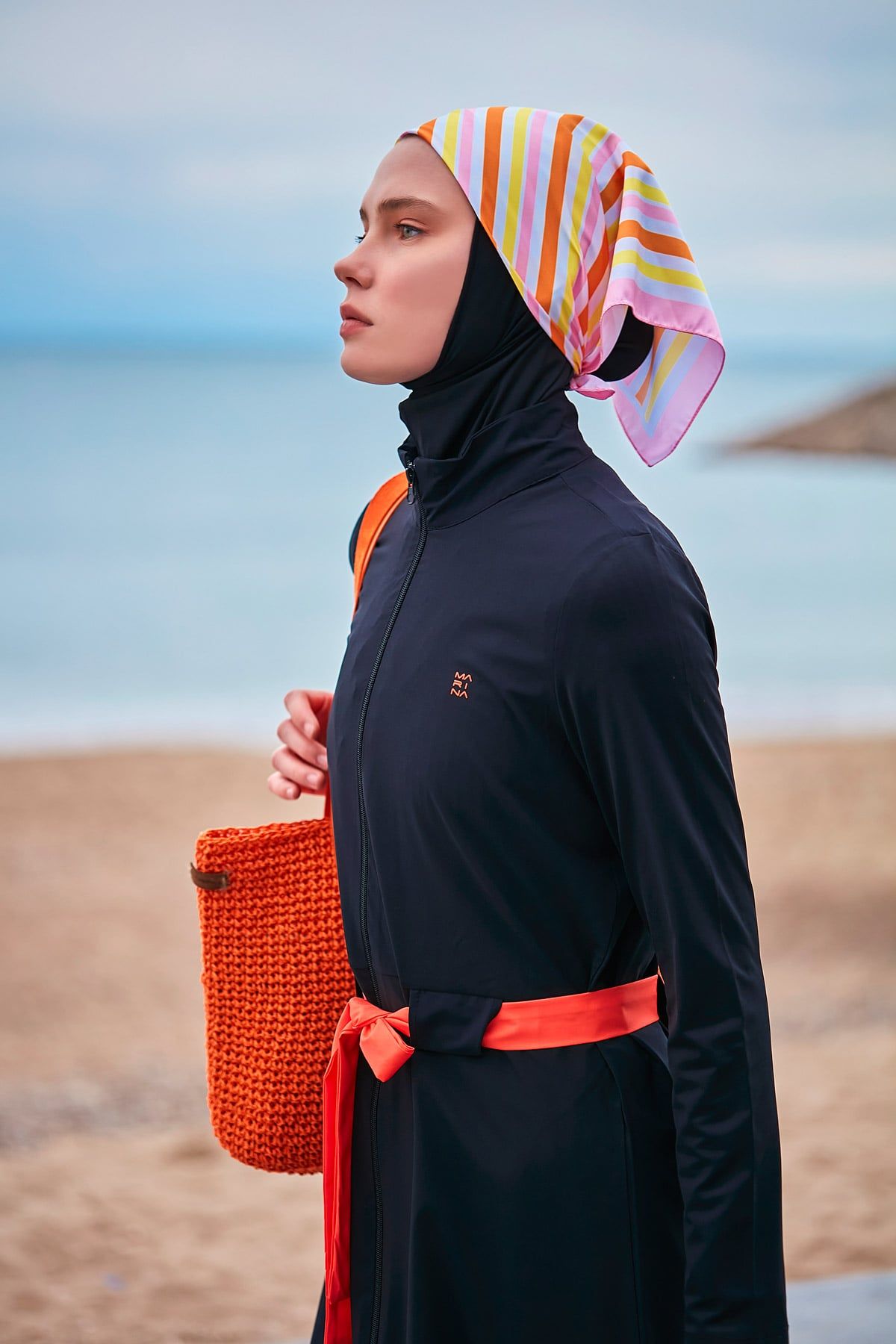Burkini Modest Swimwear  Set Webstoff 4-Teilig Schwarz mit orangenem Gürtel "Marina" M2419