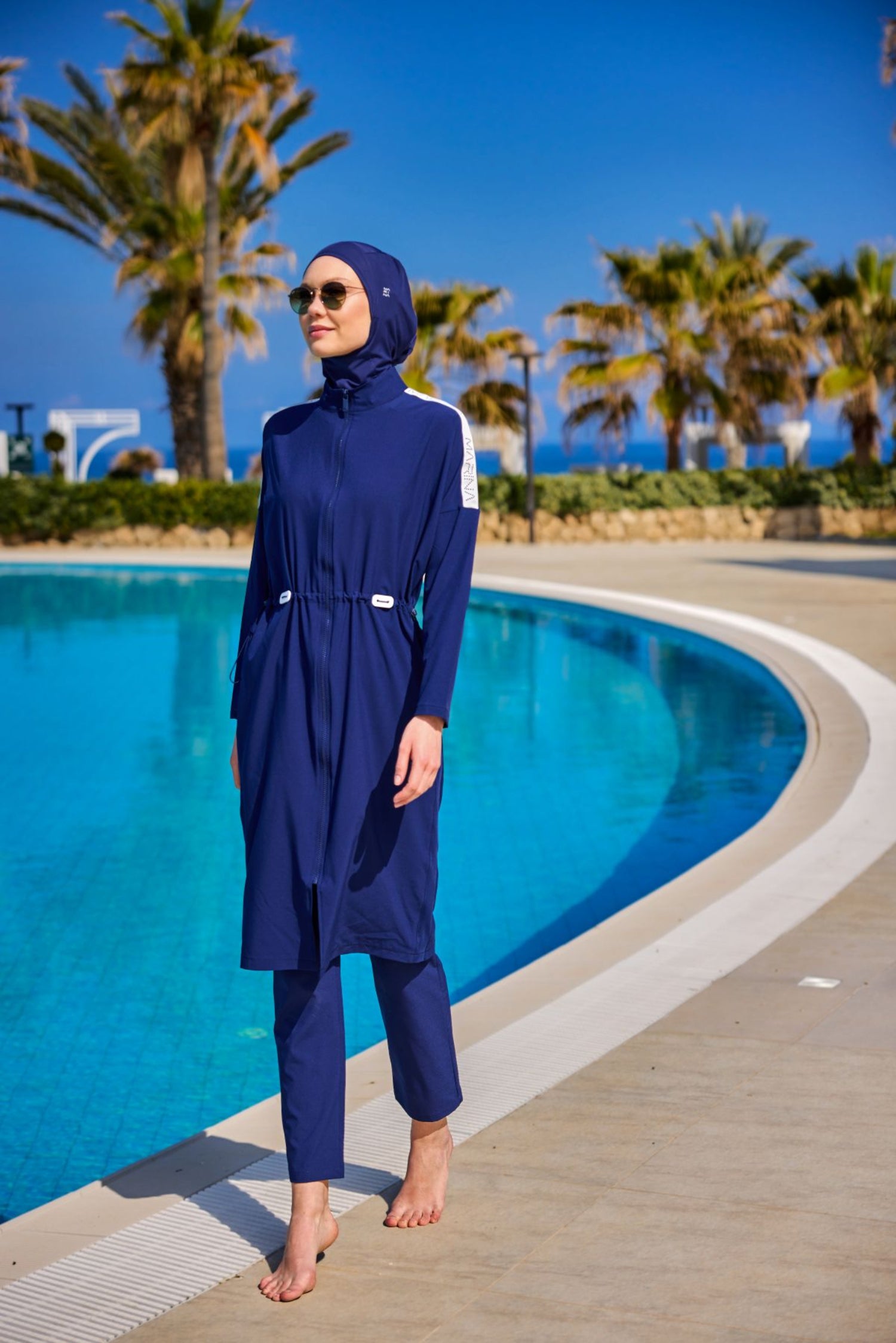Burkini Modest Swimwear Set 4-Teilig Marineblau mit weißer "Marina" Aufschrift M2507-2