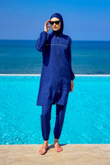 Burkini Modest Swimwear Set 3-Teilig in Marineblau von Andalus by Marina - Komplettansicht des muslimischen Badeanzugs mit Kopfbedeckung, Oberteil und Hose