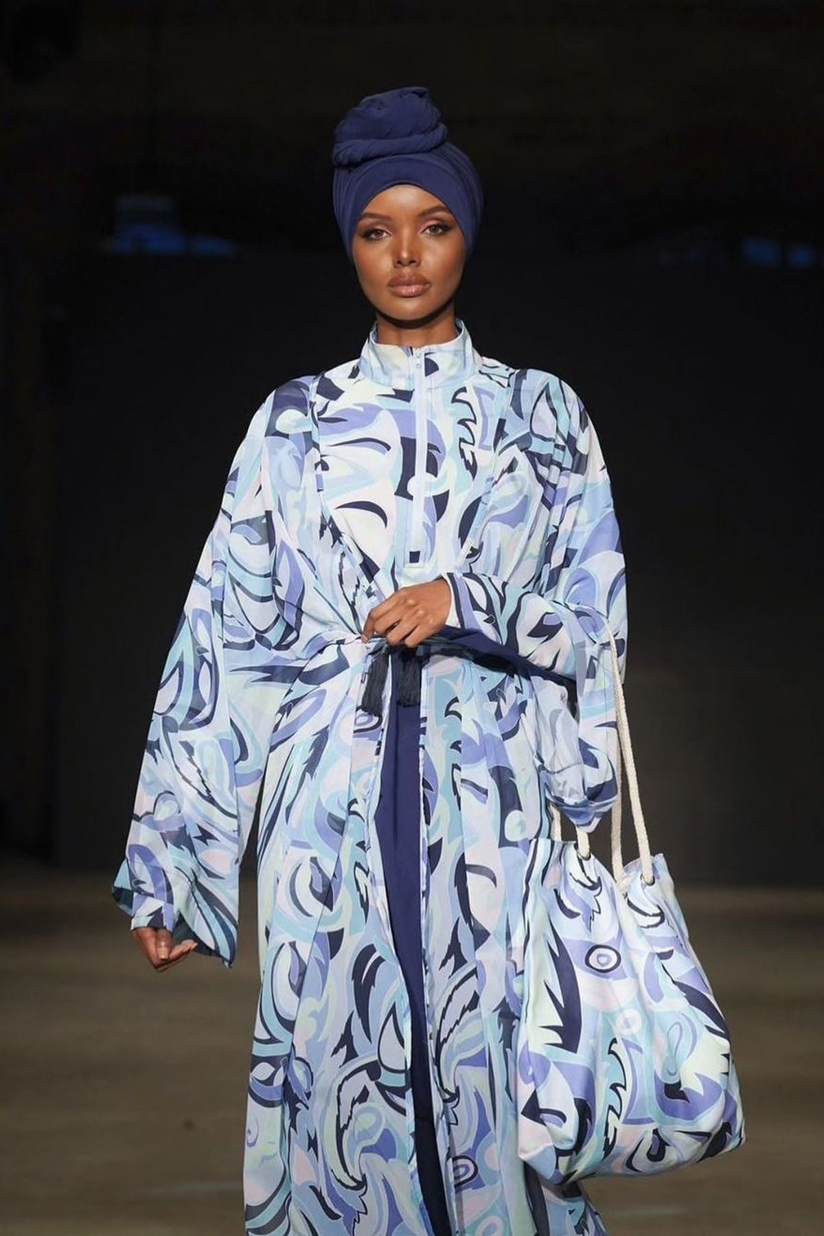 Burkini Modest Swimwear Set Lycra 4-Teilig Marineblaue mit blauen Motiven "Marina" M2498