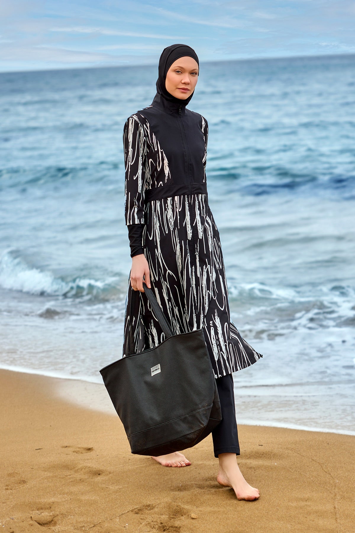 Burkini Modest Swimwear Set 4-Teilig Schwarz-Weiß "Marina" M2504