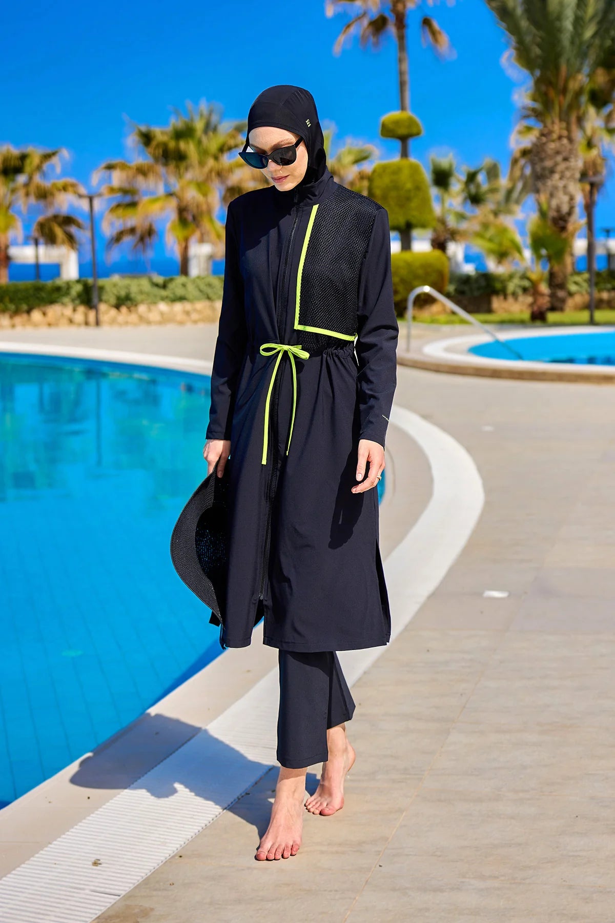 Burkini Modest Swimwear Set 4-Teilig Schwarz mit grünen Streifen "Marina" M2506-1