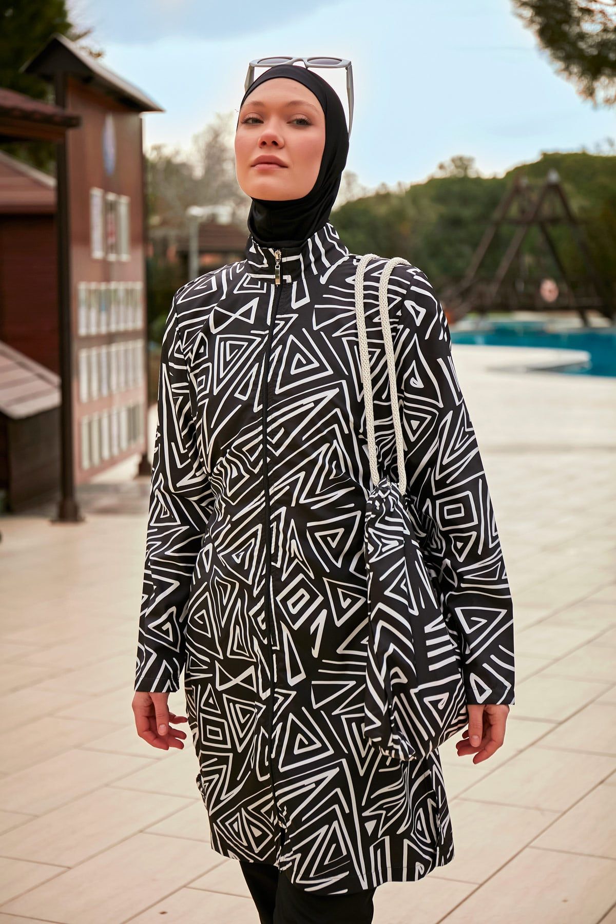 Burkini Modest Swimwear Set 4-Teilig Schwarz/Weiß "Riva Mera by Marina"  R2403